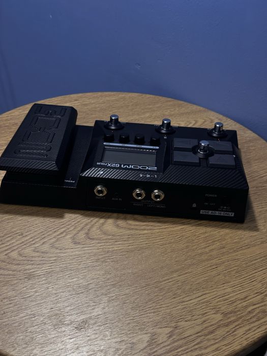 Zoom G2X  Four Б/У