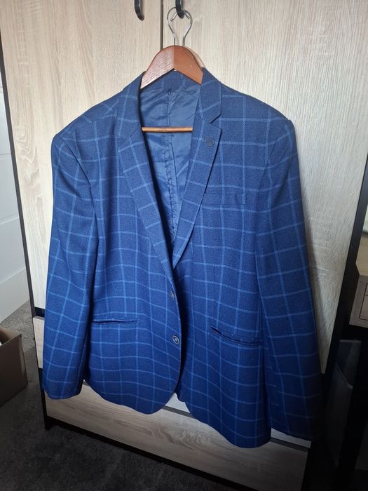 Marynarka w delikatną kratkę plus size