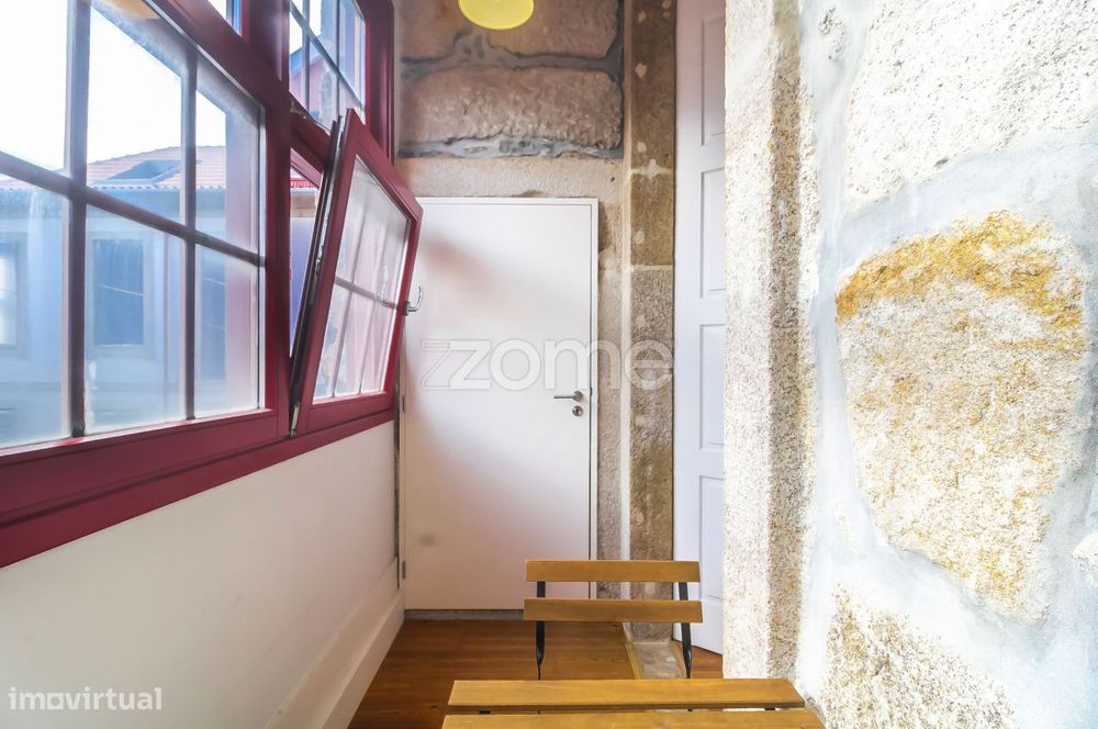 Apartamento T1 na rua do Bonfim