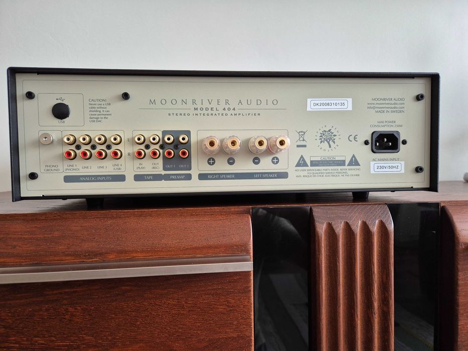 Wzmacniacz Moonriver model 404
