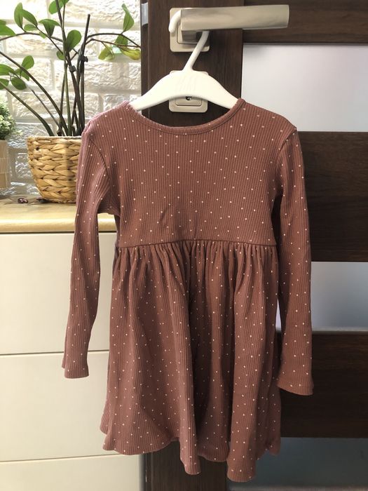 Sukienka 110 Sinsay prążkowana