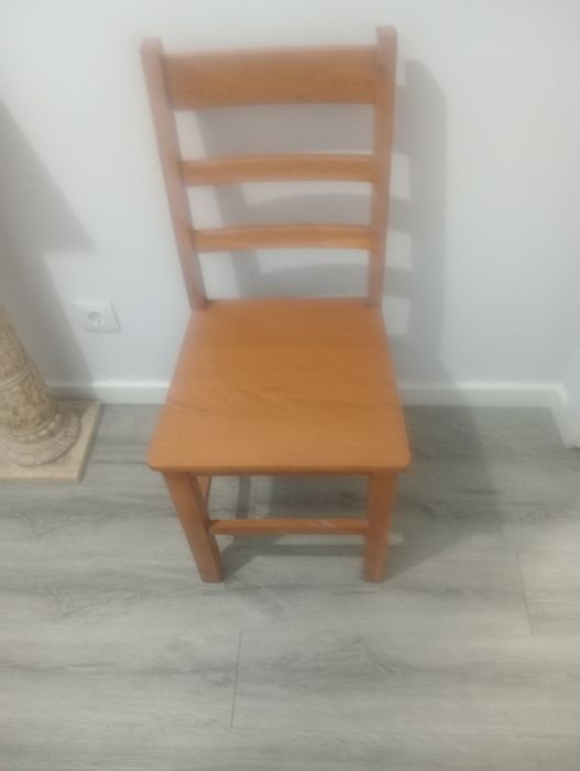 Cadeira Madeira maciça