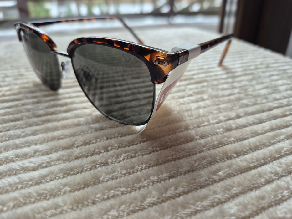 Okulary przeciwsłoneczne Levi's LEV312U
