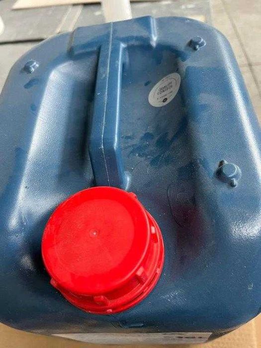 Jerricans/Bidons 20 e 25 Litros vazios