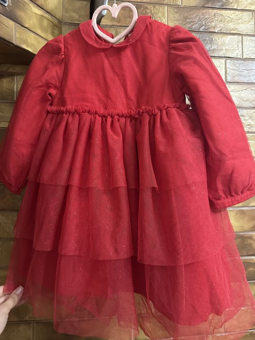 Дитяча святкова сукня