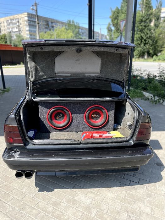 Продам. BMW E34,