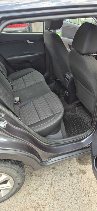 Kia stonic avtomat