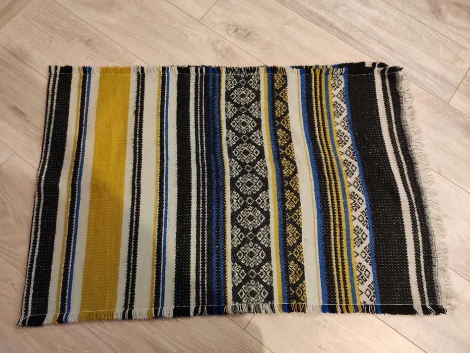 Szal zimowy Reserved