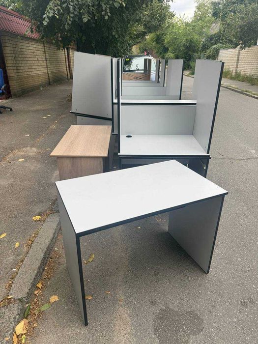 РАСПРОДАЖА офисной мебели стулья кресла на колёсиках стільці крісла