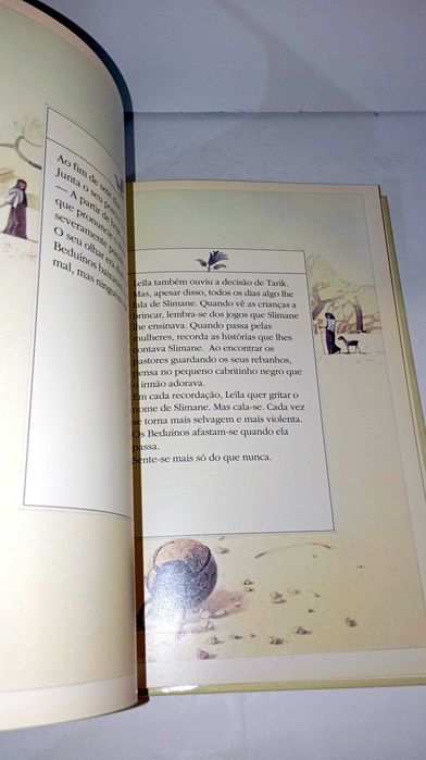 Leila - Edinter Editora429233745670318084