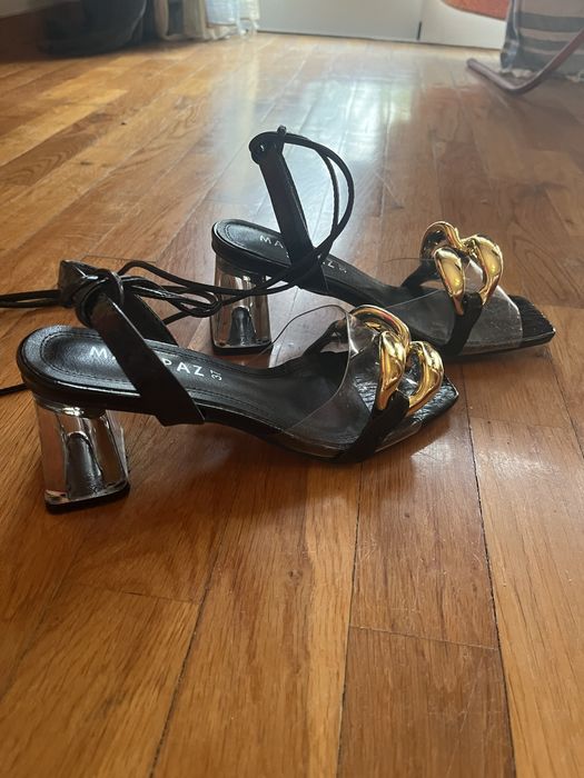 Sandálias Maripaz com tiras,tamanho 37,novas
