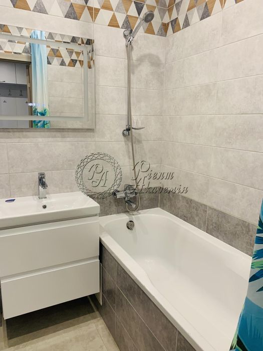 Оренда 1-кімн квартири 48 м2 на Боголюбова