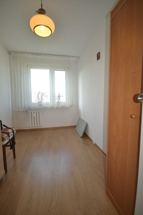 Wynajmę mieszkanie 3 pokoje, Sandomierska 12, w okazyjnej cenie