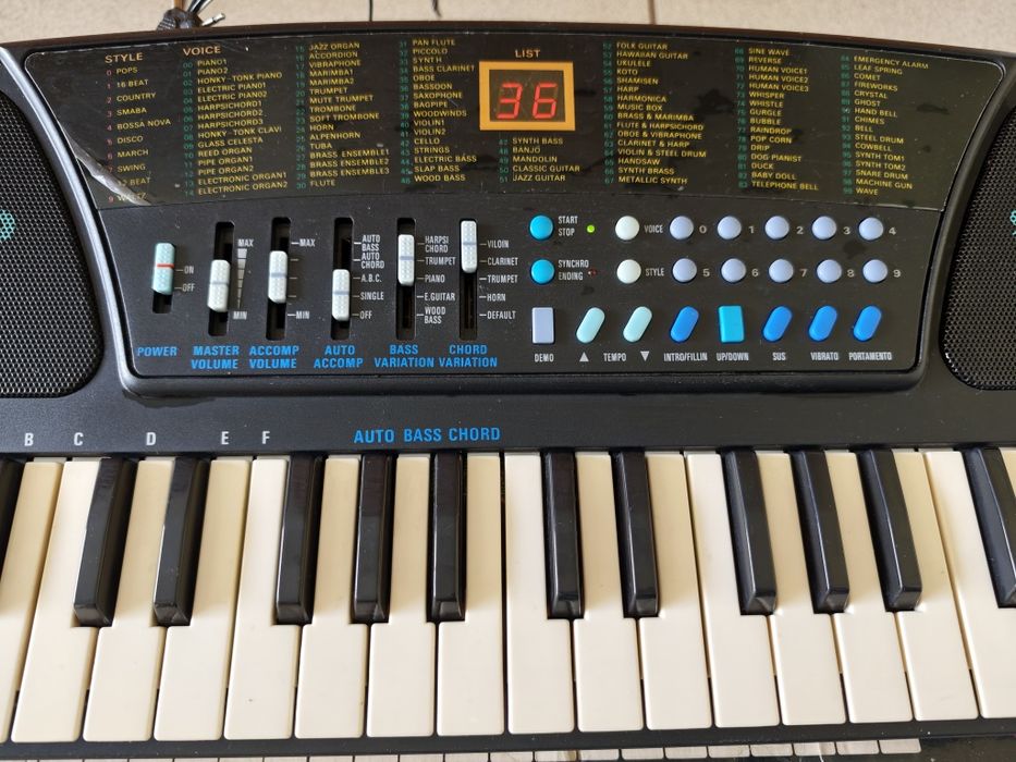 Electronic Keyboard EK-905 Super Sound