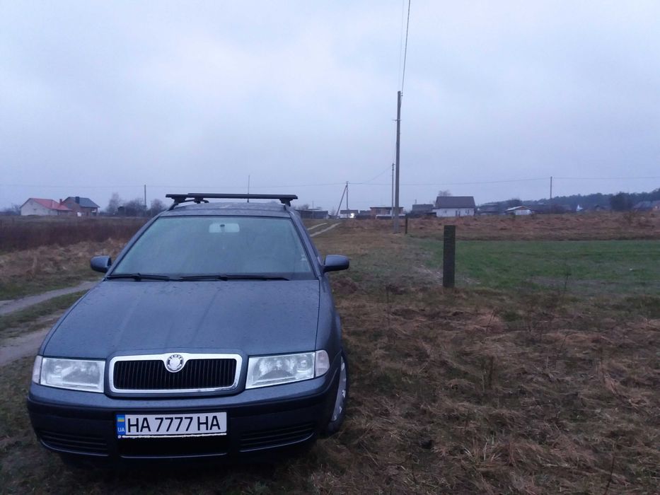 Продам земельну ділянку с.Пухова (Олександрійська ТГ).