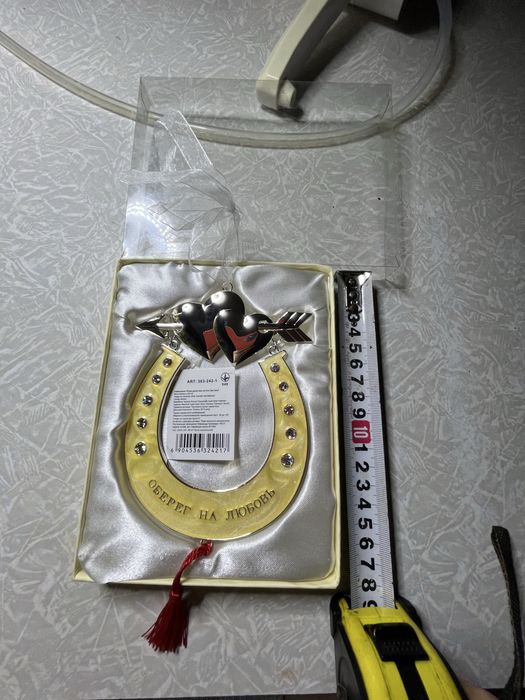 Сувенір підкова на любов