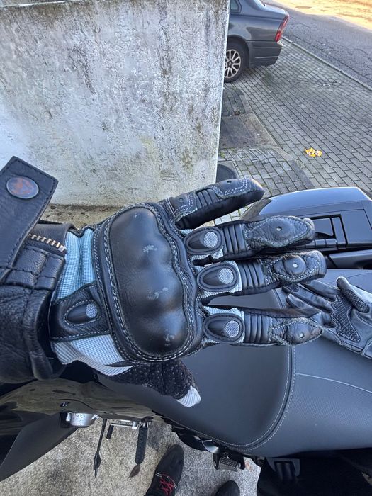Luvas de Motociclo RICHA – Proteção e Conforto