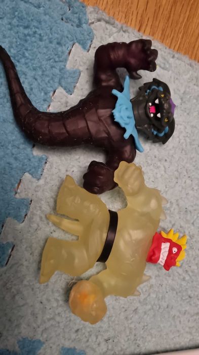 Boneco estica - Heroe
