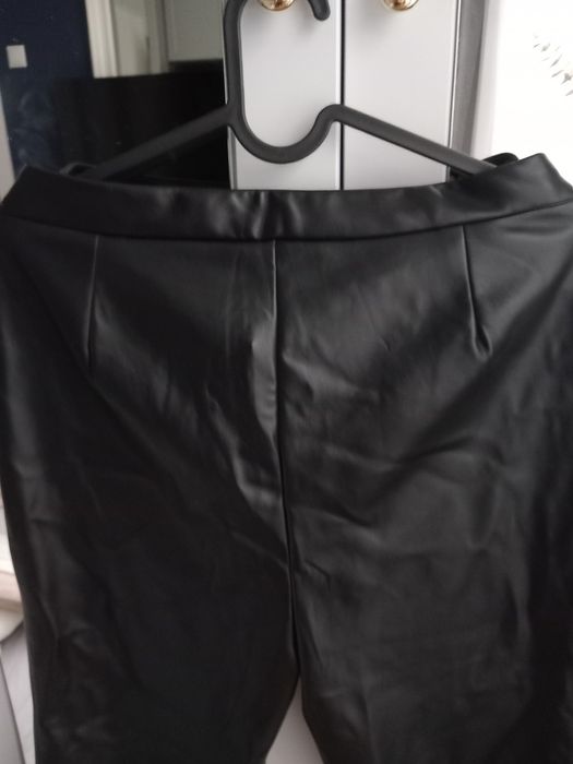 Sprzedam  spodnie  imitacja skóry
