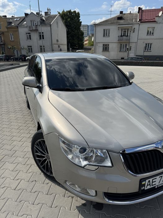 Продам Skoda Superb 2