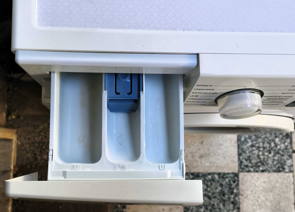 Máquina de Lavar Roupa Samsung 9 kg 1400 rpm A+++ eco bubble