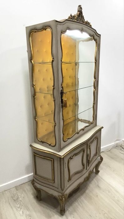 Vitrine Luís XV.