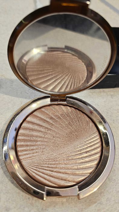 Estee lauder, rozświetlacz 03