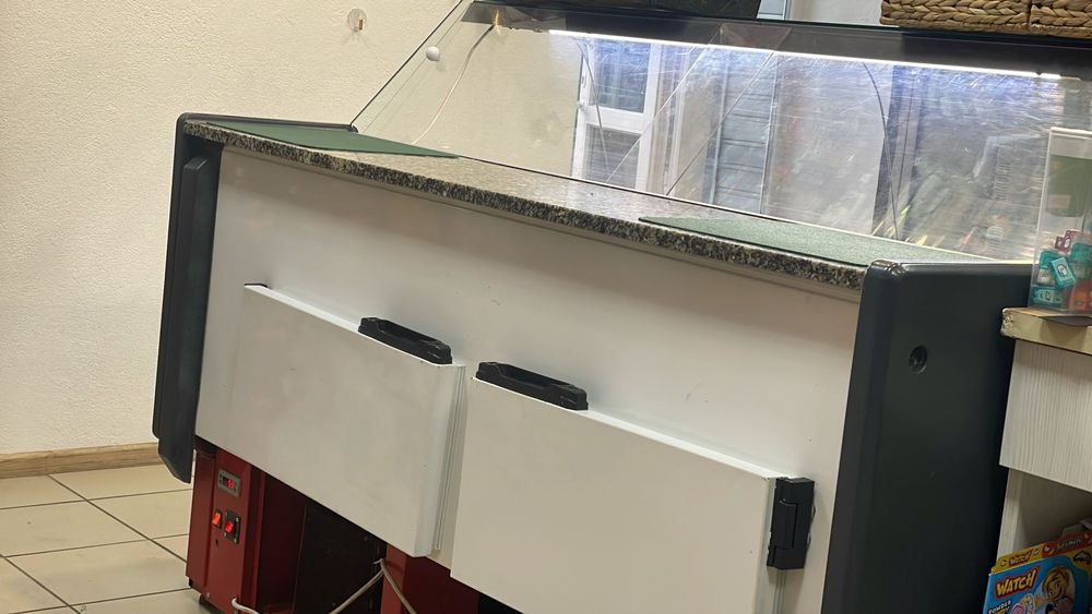 Продам Холодильні вітрини