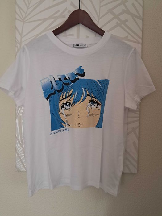 T-Shirt com estampa Anime