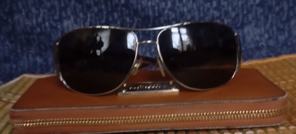 вінтажні окуляри Prada aviator