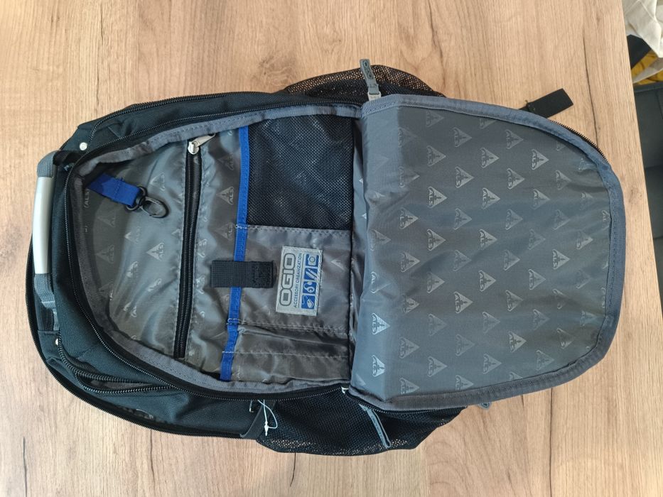 Plecak Ogio nowy męski z miejscem na laptopa i tablet