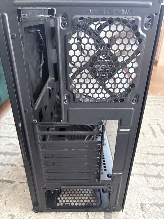 Obudowa SilentiumPC Signum SG1V EVO TG ARGB – szklany panel, ARGB