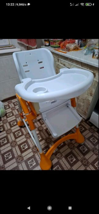 Продам стільчик для годування