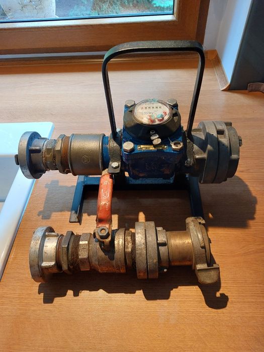 Wodomierz Dn 50. Zestaw strażacko budowlany.