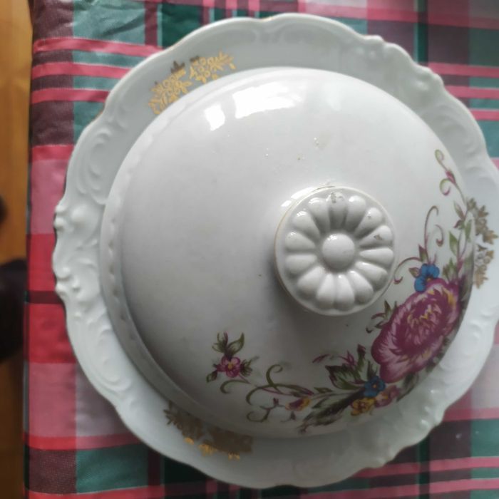 Komplet sosierka wazoniki.maselniczka