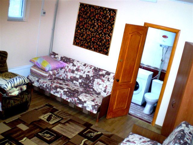 Посуточно 1 к.кв. 3 кровати, центр, Садовая-Чкалова, АТБ/Сильпо, докум