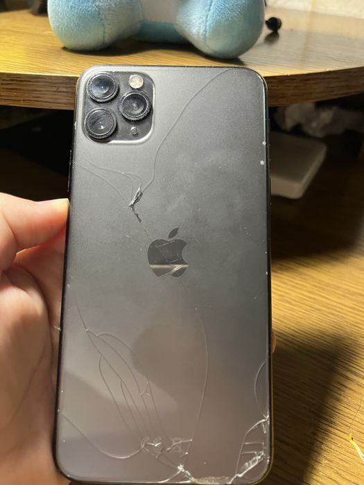 Iphone 11 pro max neverlock Оригинал