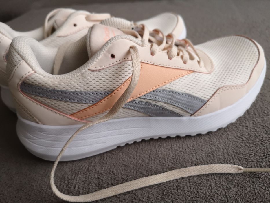 Buty Reebok damskie rozmiar 37 jak nowe