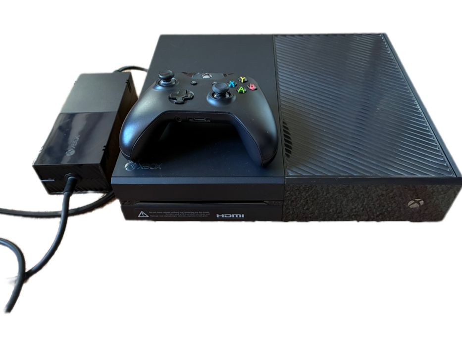 Xbox One + pad + zasilacz – sprawny, gotowy do grania