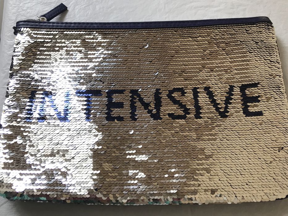 Косметичка ESHEDERM / Франція