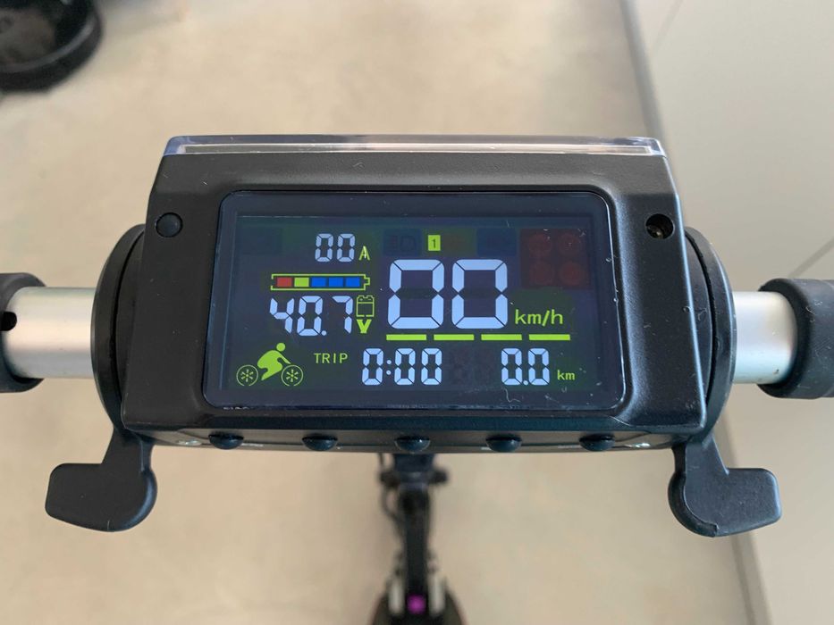 Trotinete Elétrica KUGOO S1 Pro 350W Motor LCD Display