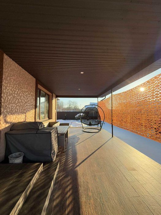 Продаж будинку мрії з потрійним видом опалення та сонячними панелями!