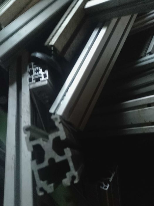 Profile aluminiowe Bosch item