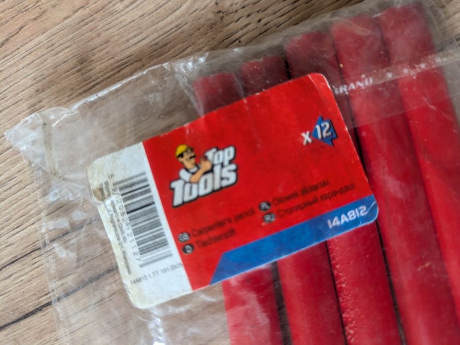 Ołówki stolarskie,nowe