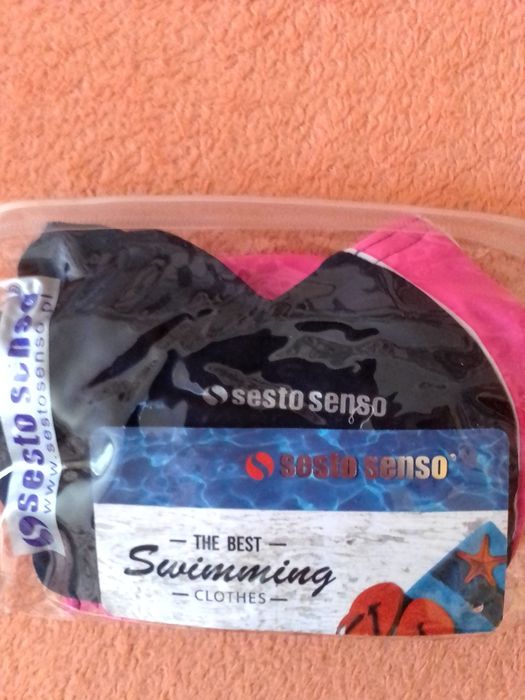 Купальник цельный детский спортивныйр.140.Польша.