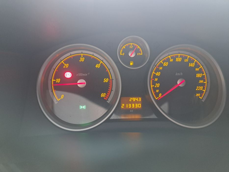 Opel Astra GTC 1.3 CDTi