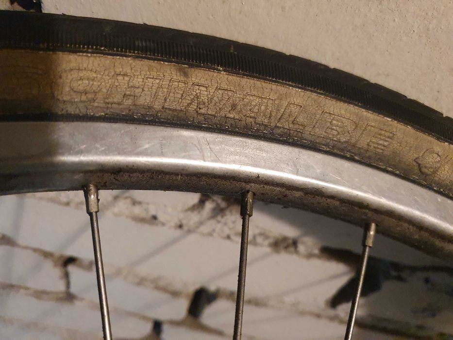 Zestaw kół do roweru 26 cali przód i tył z oponami schwalbe