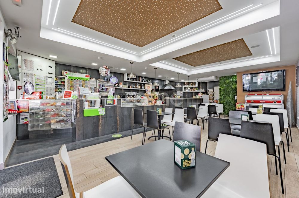 Café\Pastelaria com Jogos Santa Casa em Moreira da Maia - TRESPASSE