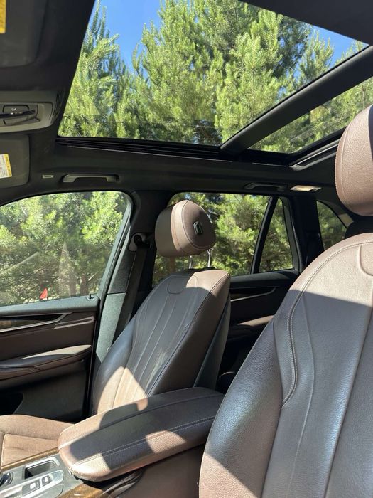 Продам авто BMW X5 2017
