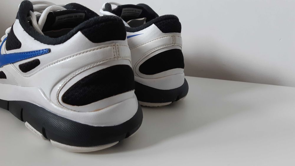 NIKE FLEX  TR   super lekkie ładny stan warto 89 zł